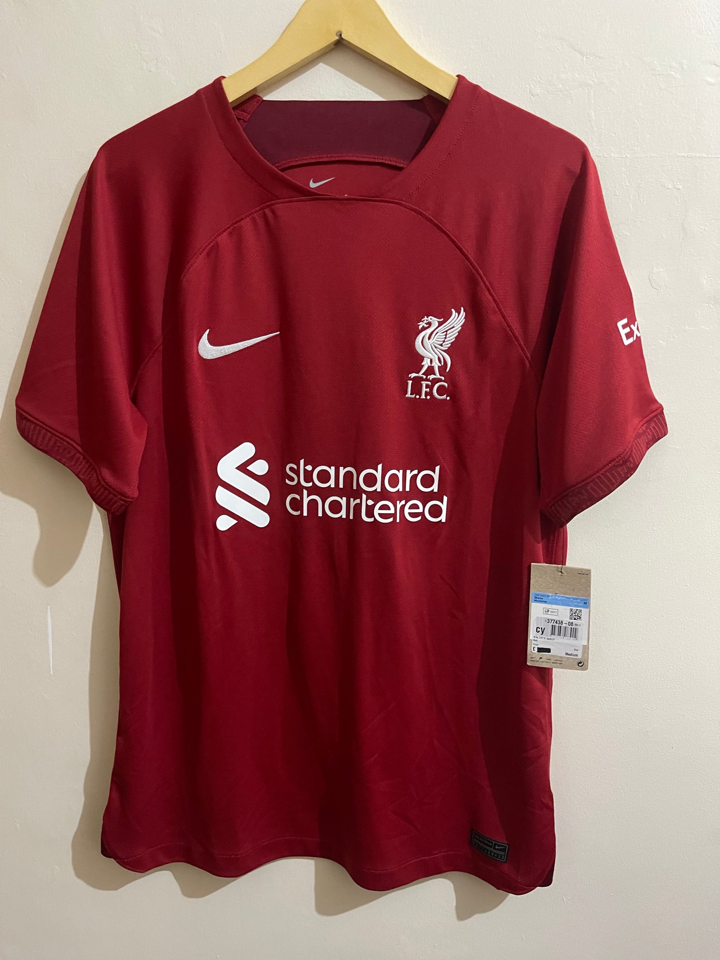 Liverpool Home Shirt 2022/23 Size M BNWT Darwin